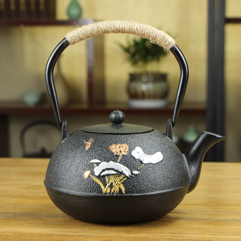 Gjutjärnskruka japansk ren handgjord järnkruka föredrar ögonbrynsspets järntekanna obestruken järnkruka clearance blomma svart 1.2l: C