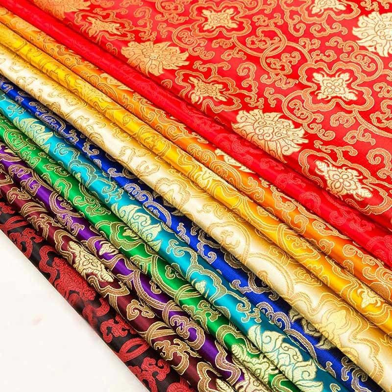 Costume chinois Han Tang | Kimono en soie, Damask, tissu broderie, fleurs riches, Style épais