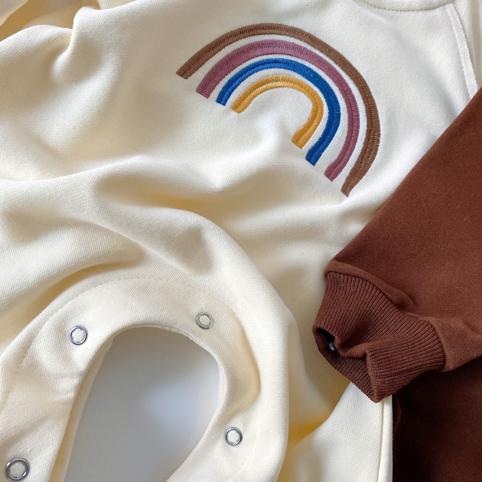 Bebê macacão bordado arco-íris macacão infantil meninas meninos roupas outono algodão bebê manga longa arco-íris macacão