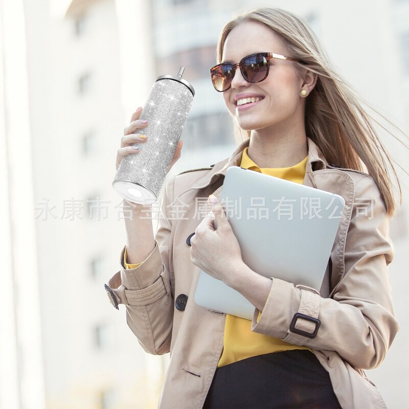 Luxury Diamond 20oz Bling Rhinestone Crystal skinny Tumbler Double Walled Insulated Stainless Steel Skinny Thermo With Lid Straw
