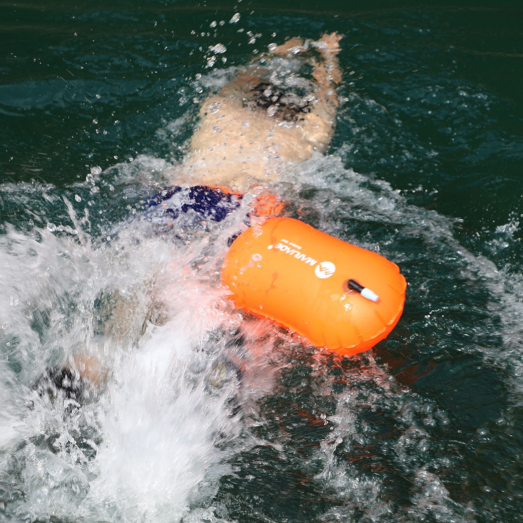 1 stk flydepose vandtæt pvc oppustelig svømmebøje vandsport livredder svømning redningskrans lufttør slæb sejler flydepose