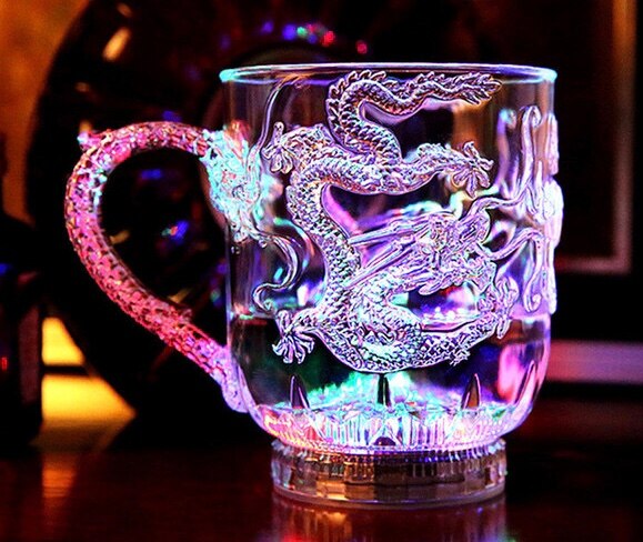 Lovers acrylic luminous cup water pouring induction shining glass magic color changing glass plastic party pub beer mug