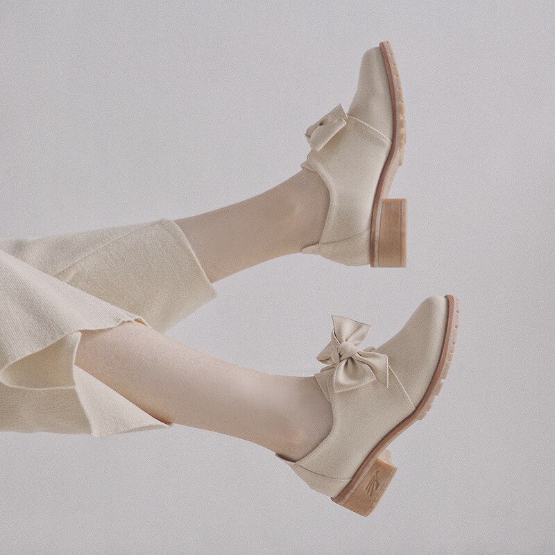 Emily Bridal Kant Bruiloft Schoenen Platte Ivoor Pompen Ronde Instapper