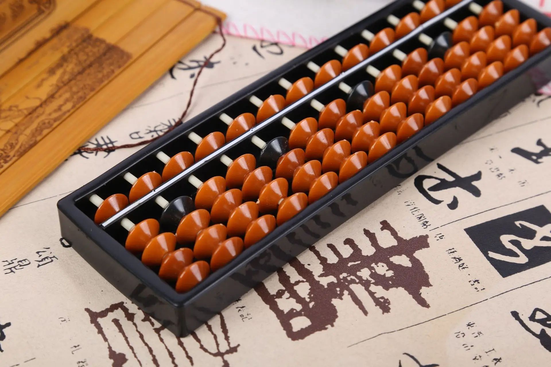 Portable Chinese 13 Digits Column Abacus Arithmetic Soroban Calculating Counting Math Learning Tool for Children: Red
