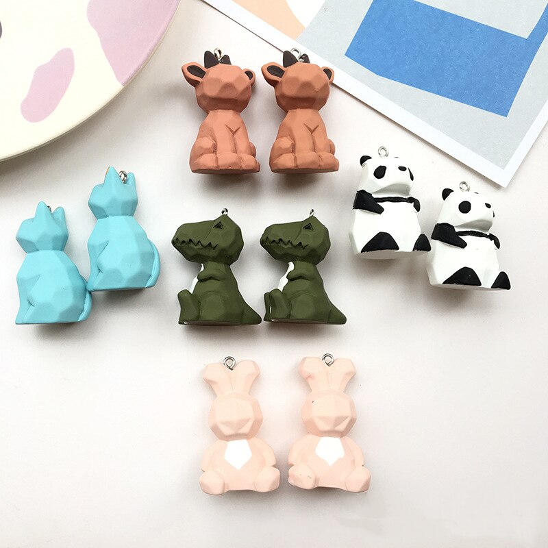 2pcs Novelty Panda Konijn Kat Resin Charms Sleutelhanger DIY Bevindingen Dinosaurus Dier Hanger Ketting Handwerk Decor Sieraden Maken