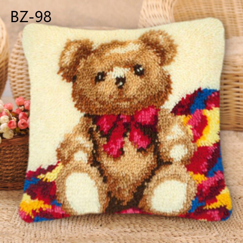 Latch Hook Animal Series 3D Segment Embroidery Pillow DIY Wool Latch Hook Kits Handcraft Carpet Embroidery Supplies: BZ-98 / 43x43cm