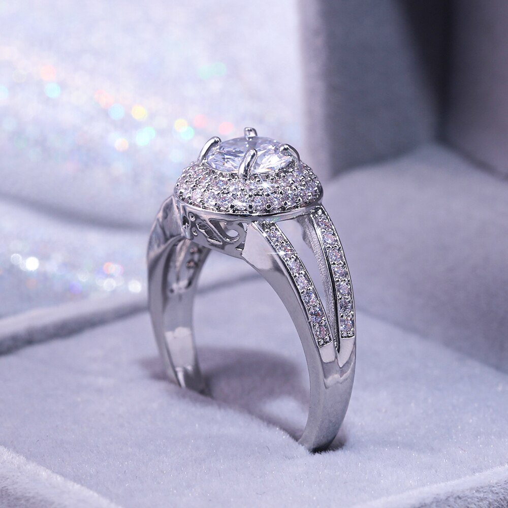 Huitan Dazzling AAA CZ Hochzeit Ring Damen Traum Sinnvolle Engagement Ring Mit Mikro Gepflastert Braut Ring Trendy Schmuck Gadget