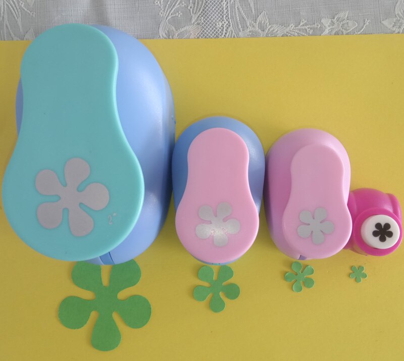 Perforadora de pétalos de espuma EVA para manualidades, cortador de papel con forma de flores, para manualidades y manualidades, DIY, para escuela, (3/8 ",5/8",1 ",2"): 4pcs as pictures