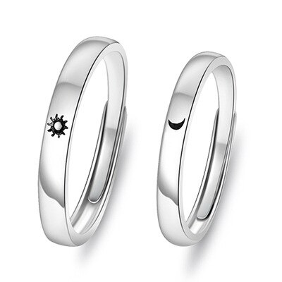 Zon Maan Liefde Paar Ring Student Memorial Voor Vriendin Verstelbare Ring Mannen En Vrouwen Engagement Sieraden: 1 A pair of rings