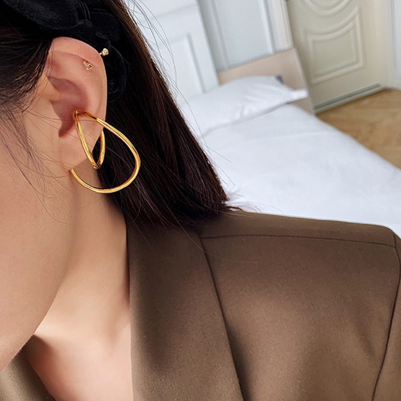 Peri'sBox Gold Silver Color Irregular Twisted Earrings without Piercing Circle Geometric Earrings for Women Minimalist Ear Cuff