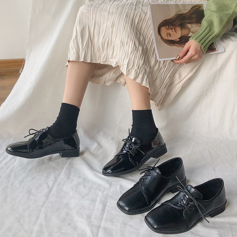 nuevos zapatos Oxford de cuero suave con cordones para mujer, zapatos planos de punta redonda para mujer, zapatos de para mujeres jóvenes,