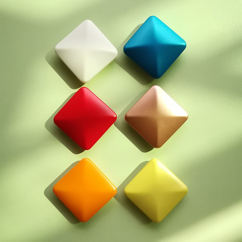 Anti-gravity Square Magic Square Flip Square Pocket Toy Desk Toy Office Rotating Toy Relieve Stress Kinetic Kids Desk: Color random-A