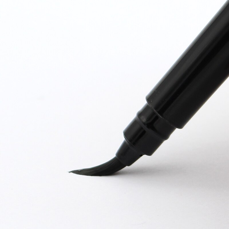 1Set Pentel Arts Pocket Soft Brush Calligraphy Pen and 2 Black Ink Refills Artist Hand Lettering Sumi Painting Technical Drawing