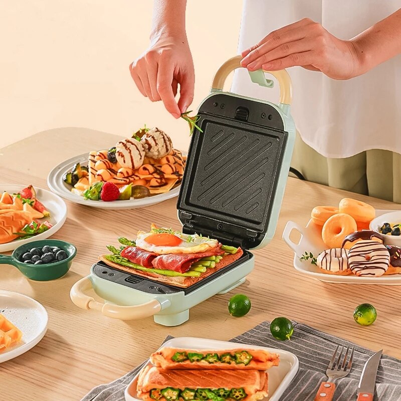 Electric Sandwich Maker Machine Waffle Maker Toaster Baking takoyaki Pancake Sandwichera Breakfast Maker Egg Cake Oven 220V