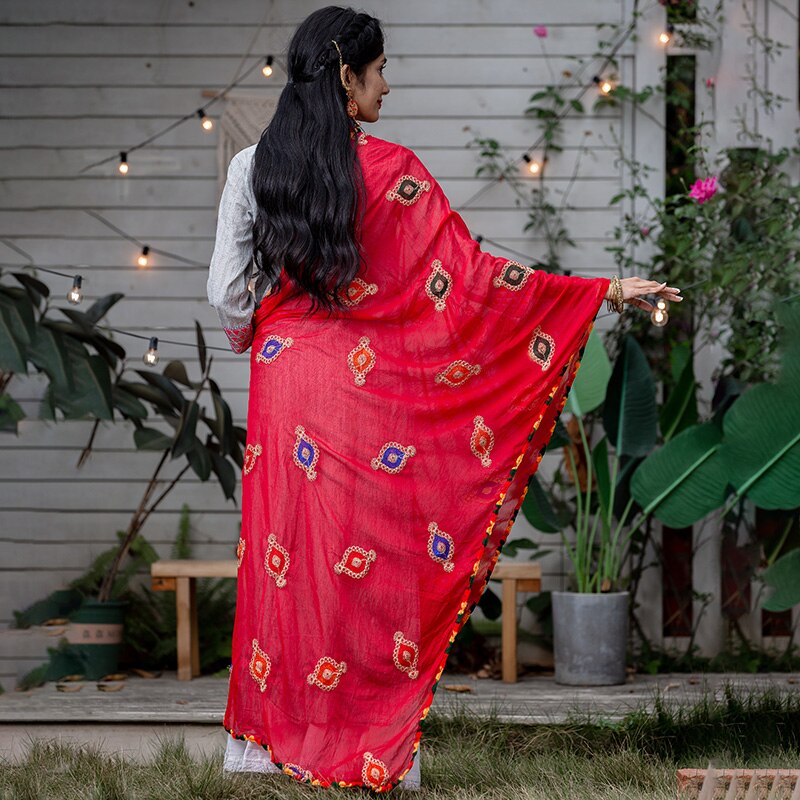 Écharpe de danse indienne pour femme, châle brodé, doux, rouge, Styles ethniques, dupatas, beau, confortable, printemps été