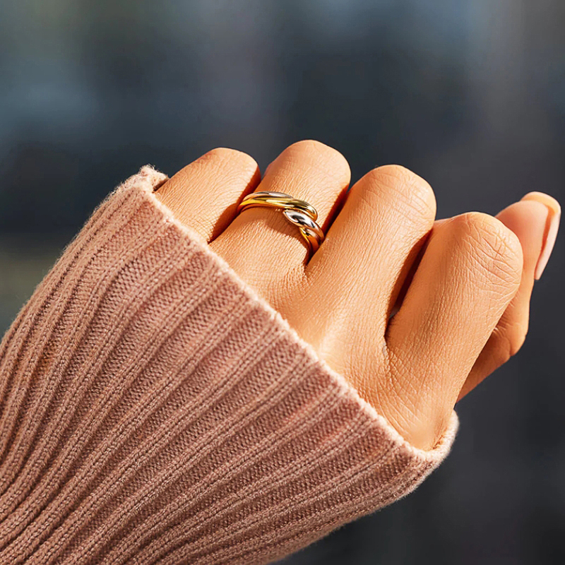 Huitan-Anillo de dedo giratorio de dos tonos para mujer, anillos de Metal modernos para mujer, uso diario, accesorios versátiles, joyería