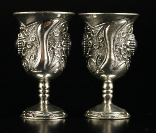 Een Paar (2 Pc) Van Collectie Oude Handgemaakte Miao Zilver Ingelegd Met Blue Bead Goblet Cup