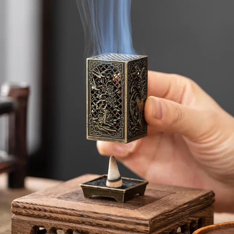 Brûleur d'encens Vertical carré, petit porte-encens en alliage Xiangyun, aromathérapie intérieure, ornement de maison, brûleurs d'encens en prune chinoise