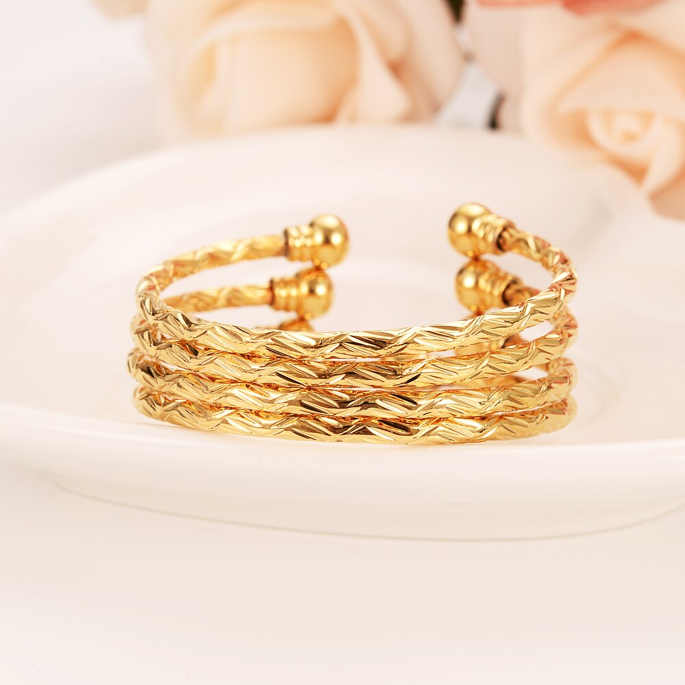 Pequena linda ouro dubai áfrica bangle árabe jóias charme de ouro meninas índia pulseira de pulseira de jóias para crianças presente de aniversário do bebê