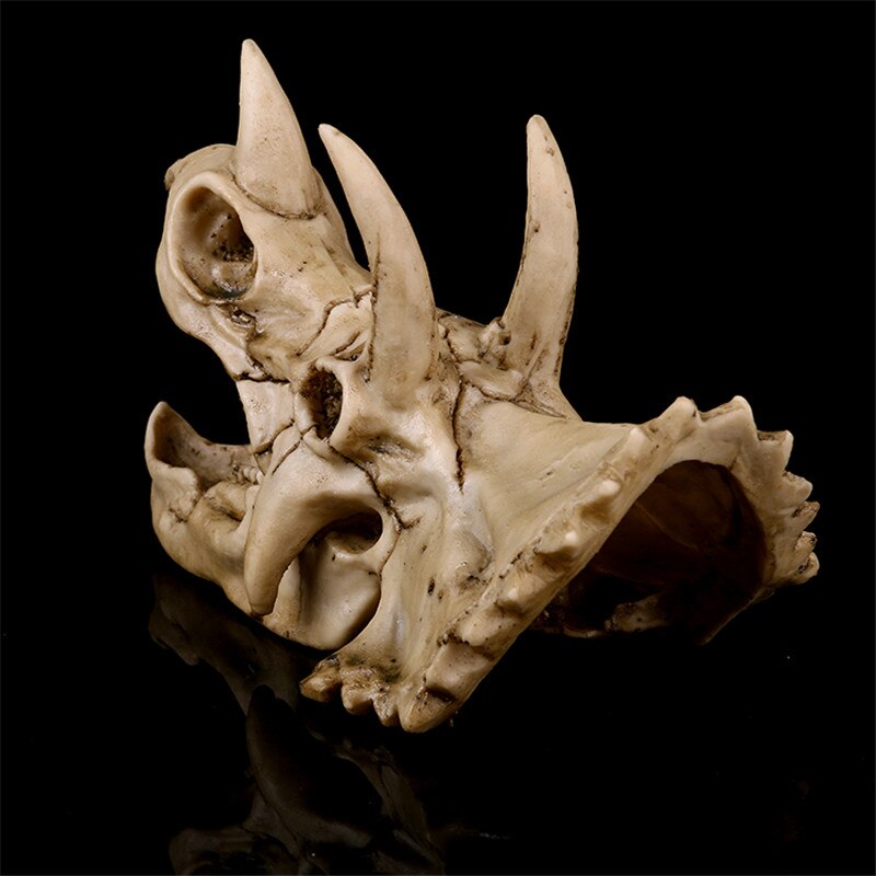 Dinosaur Skull Skeleton Head Resin Figurine Sculpture Triceratops Craft Statues for Decoration Halloween Home Decoration