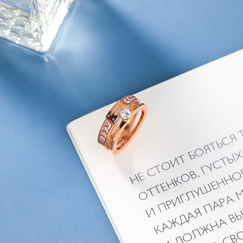 Anillo clásico de acero y titanio para mujer, sortija de dos letras de oro rosa para mujer, joyería para dedo, temperamento para para niña