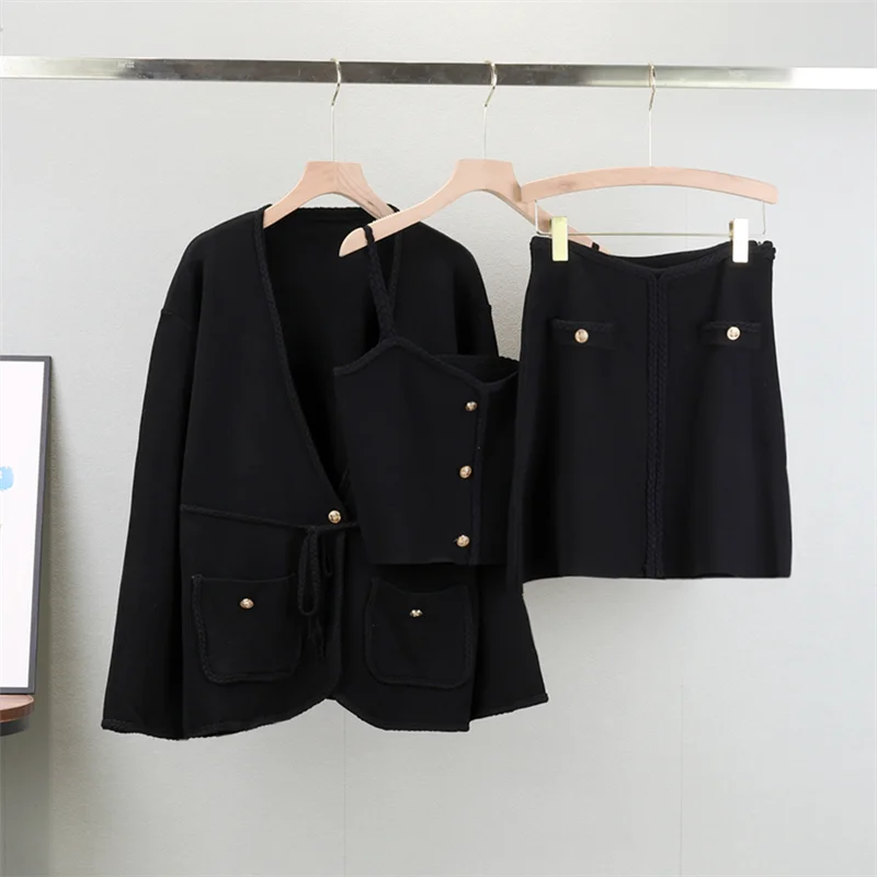 Tredelt sett streetwear strikket søte dame genser cardigan + kamisole + skjørt sett strikket 3 deler kommode ensemble femine: beige