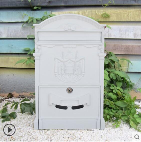 Lockable Secure Mail Letter Post Box Vintage Metal Mail Box Garden Ornament Retro wall-mounted Mailbox CW238: 9