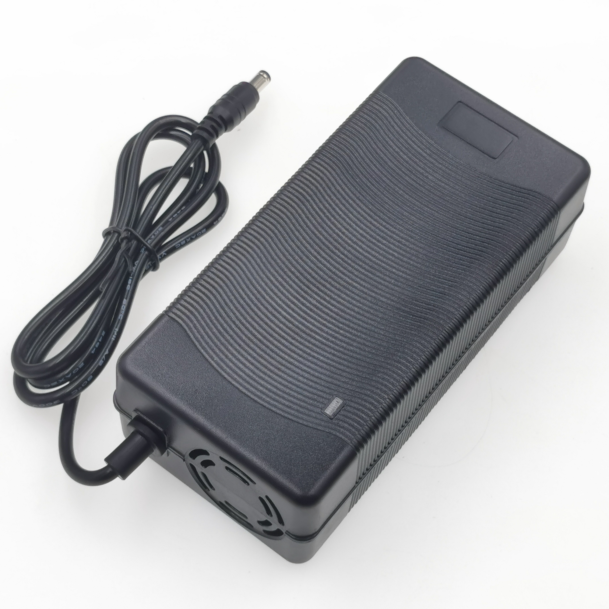 Chargeur Trottinette 42V 1.5A DC 8mm EU – Compatible Xiaomi M365, Pro, Ninebot ES1 ES2