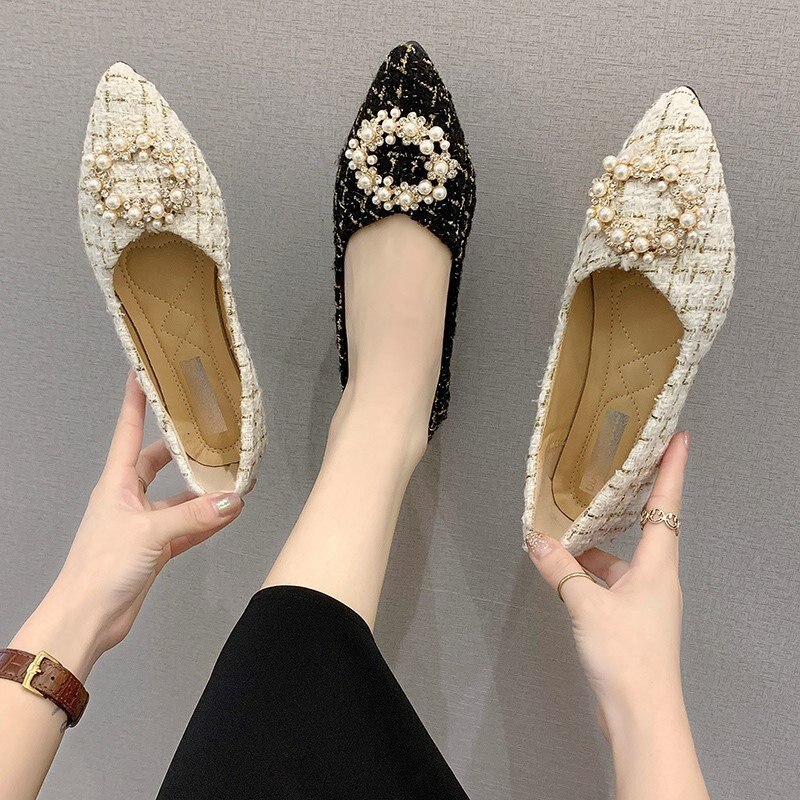 Metalen ketting schoenen vrouw puntige neus casual dames sneakers kristal herfst schoenen vrouwen ondiepe mond dames mocassins