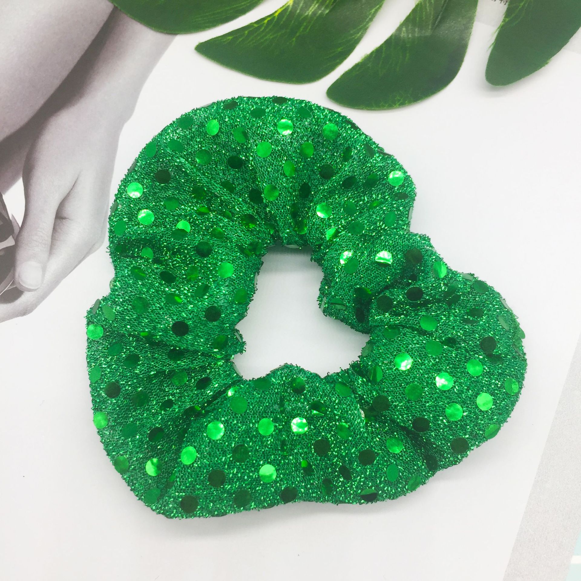 1PC Einfarbig Weihnachten Scrunchies Frauen Samt Haar Krawatten Elastische Haar Bands Elch Flanell Gummiband Pferdeschwanz Haar Zubehör: 2