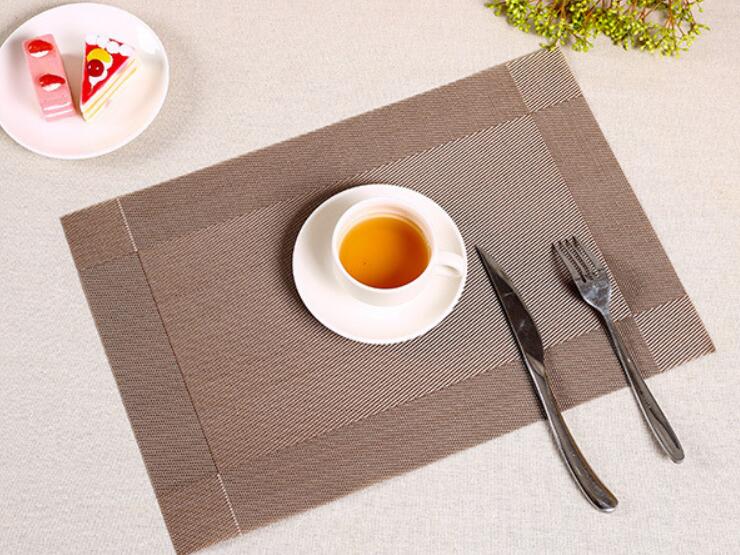 40*30cm Placemat mode pvc eettafel mat remblokjes kom pad onderzetters waterdicht tafelkleed pad anti -slip pad: Brown