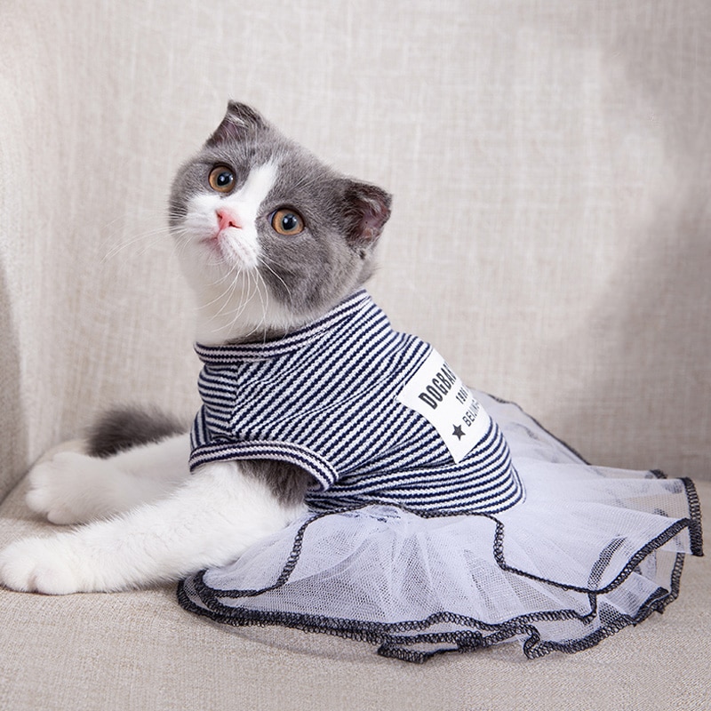 Cute Warm Costume Cat Dresses Luxury Pet Coat Clothes Cat Clothes Suit Ubranka Dla Kota Cats Clothing For Pets OO50QZ