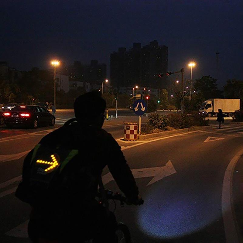 Led løbende sikkerhedsvest blinklys cykel ledet rygsæk widget med retningsvisning taske cykling sikkerhed lys