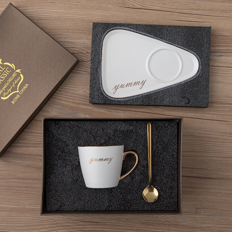 Europäische Luxuriöse Keramik Kaffee Tasse teetasse Büro Tee tasse einstellen Milch Tee Tassen Geburtstag Paare Freunde Mit Löffel Kasten: Weiß Geschenk Kasten