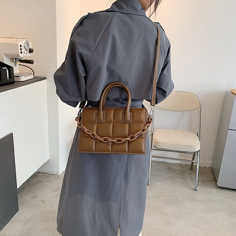 OLSITTI Lattice Pattern Leather Shoulder Bags for Women Minimalist Retro Female Handbag Crossbody