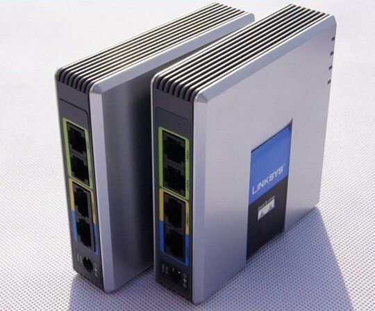 Fast ! Good Unlocked Linksys SPA9000 Ippbx Ip Voip Telephony System no retail box