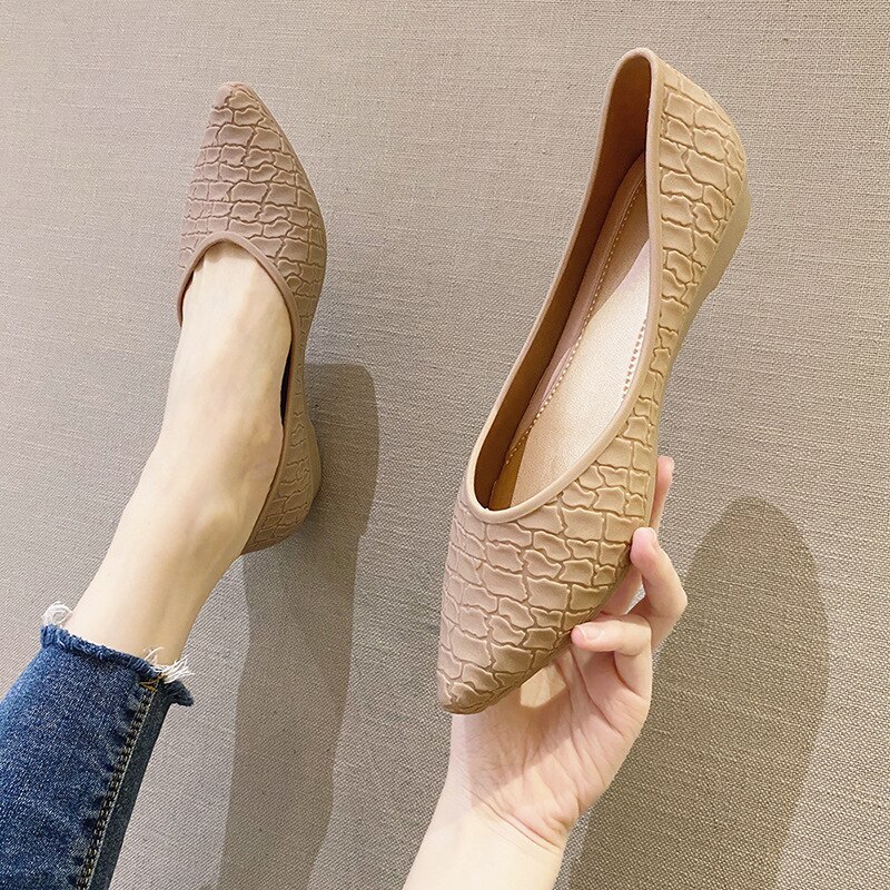 Plastic Jelly Shoes Woman's Low Heel Casual Pumps Pointed Toe Spring Slip On Plastic Rain Shoes Waterproof: Khaki / 37