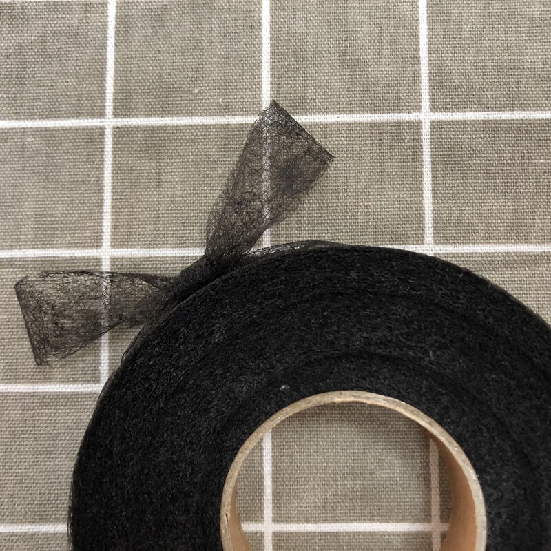 To centimeter bred smelte dobbeltklæbende tape tøj gør-det-selv materialer, der bruges til strygning
