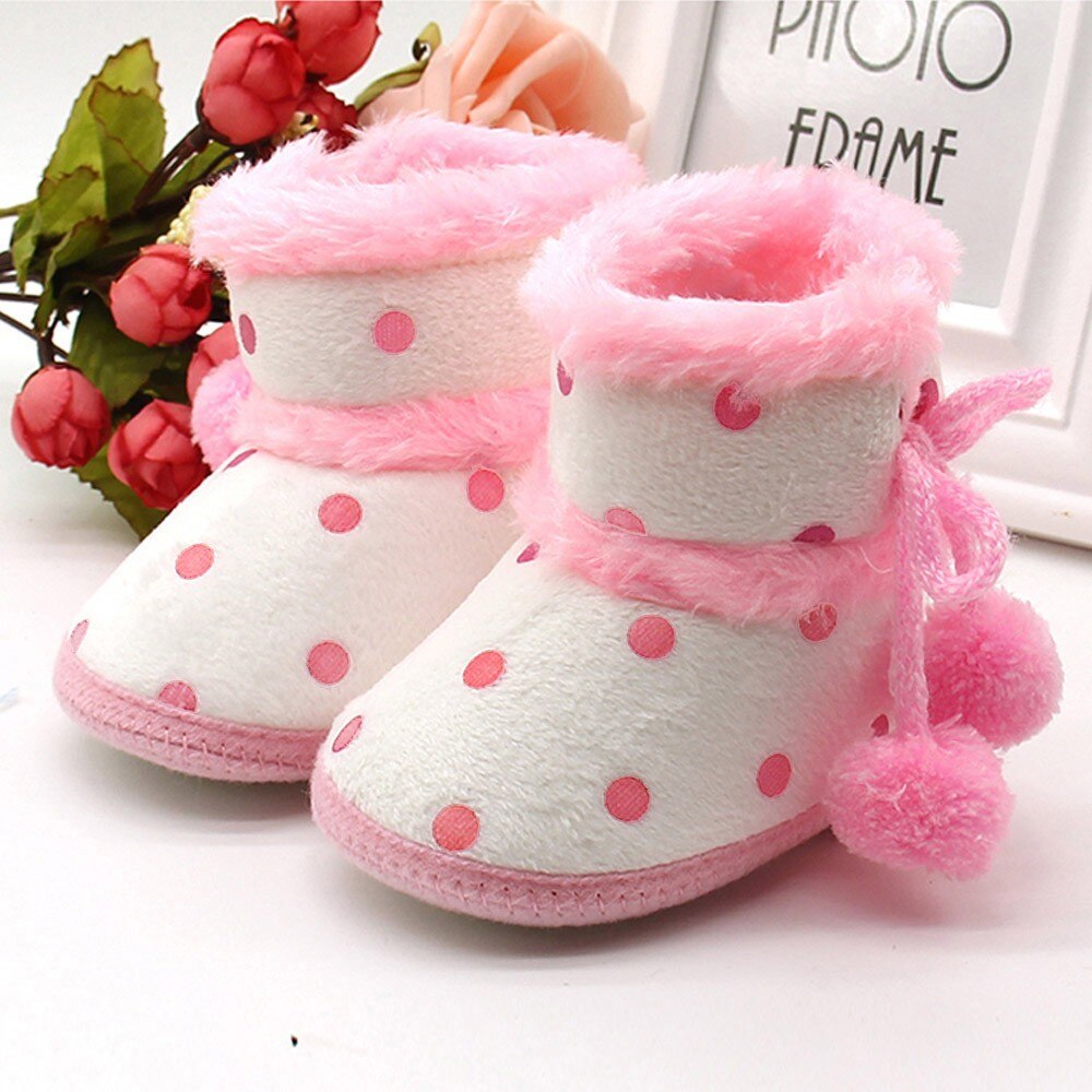 25 # Baby Mädchen Jungen Sanft Booties Plus Samt Weiß Boden Polka Punkt Kleine Haar Ball Erwärmung Schuhe Knöchel Spitze baumwolle Schuhe