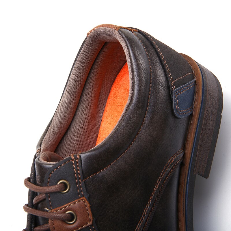 Zapatos de vestir clásicos marrones para hombre, calzado Formal de negocios de cuero con punta redonda y cordones, estilo británico, Derby