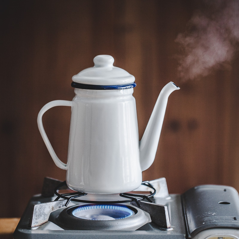 1.1L Enamel Coffee Pot Hand Tea Kettle Induction Cooker Gas Stove Universal White