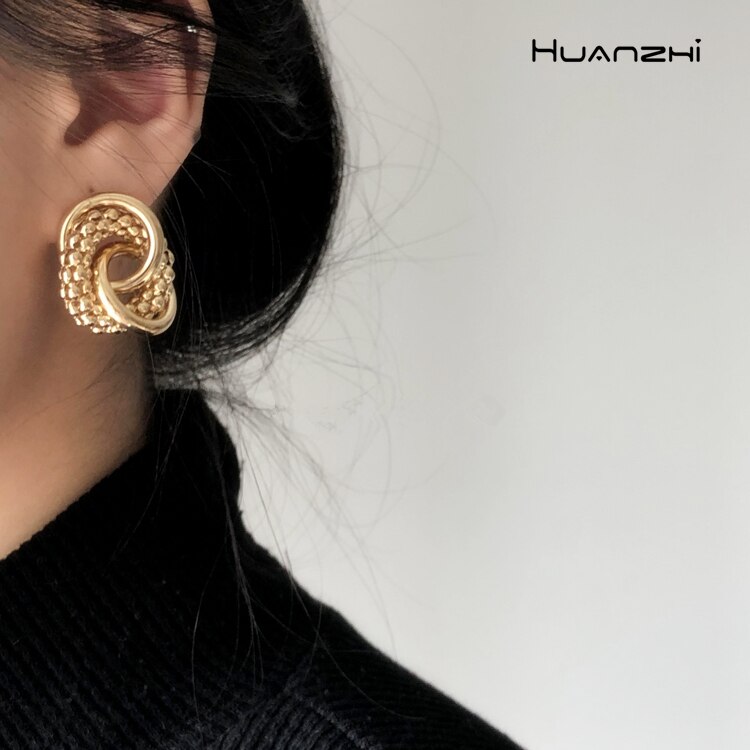 Huanzhi Retro Geometrische Onregelmatige Multi-layer Cirkel Twisted Cross Hollow Out Metal Stud Oorbellen Voor Vrouw Meisjes Sieraden