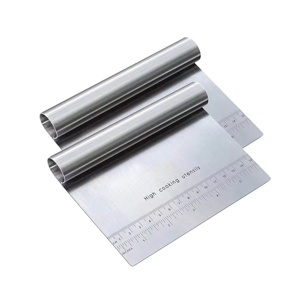 Rastreador de masa de acero inoxidable, cortador de pizza, picador con escala de medición, separador de pan de pastel multipropósito, cuchillo a escala: Chocolate