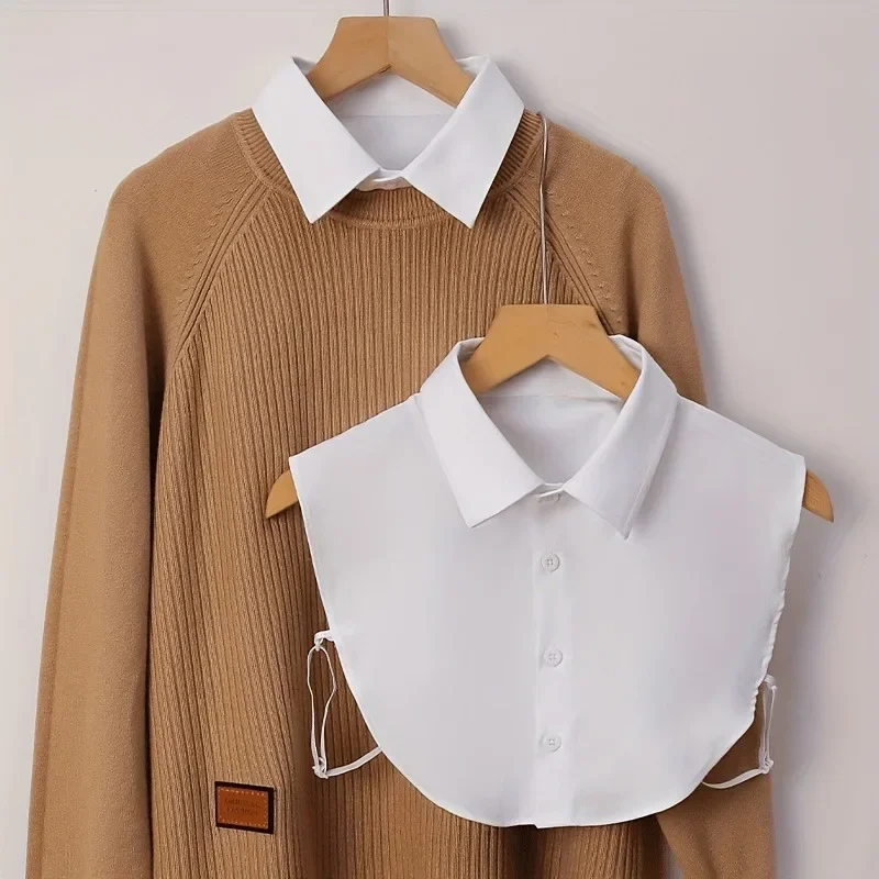 A detachable striped collar shirt vest with a pointed collar to prevent exposure and multifunctional decoration