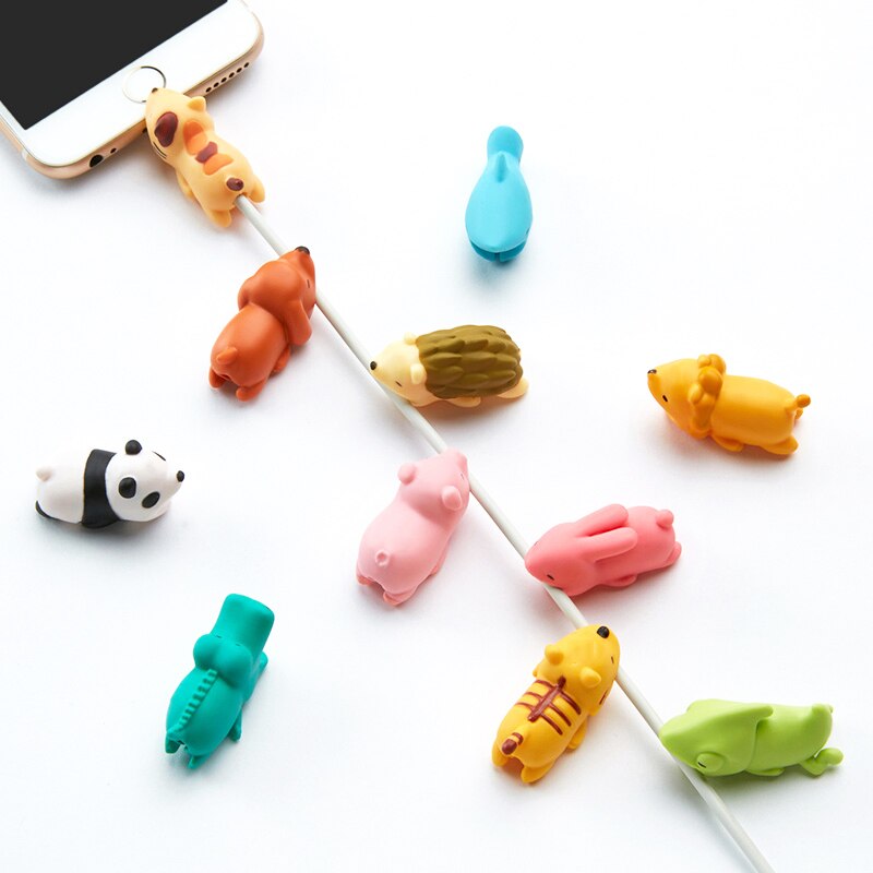 1pc Cute Animal Bite USB Cable Protector Desktop Organizer Kawaii Stationery Home Office Supplies Desk Accessories