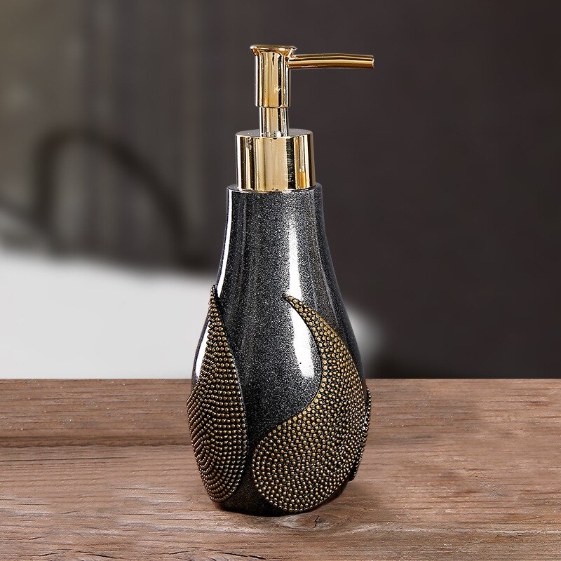 Hand Pump Liquid Soap Dispenser Bathroom Kitchen Sink Shampoo Sanitizer Bath Shower Gel Press Lotion Bottle Washing: Black