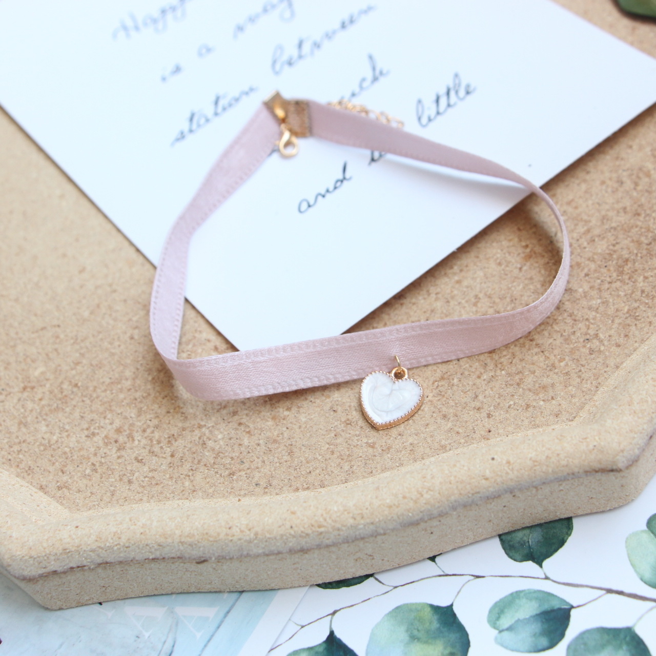 Playful Sweet Fresh Cute Girl Neck Clavicle Chain Women Love Lace Cloth Pink Peach JK Girl Choker Necklaces Accessories: xl-1082