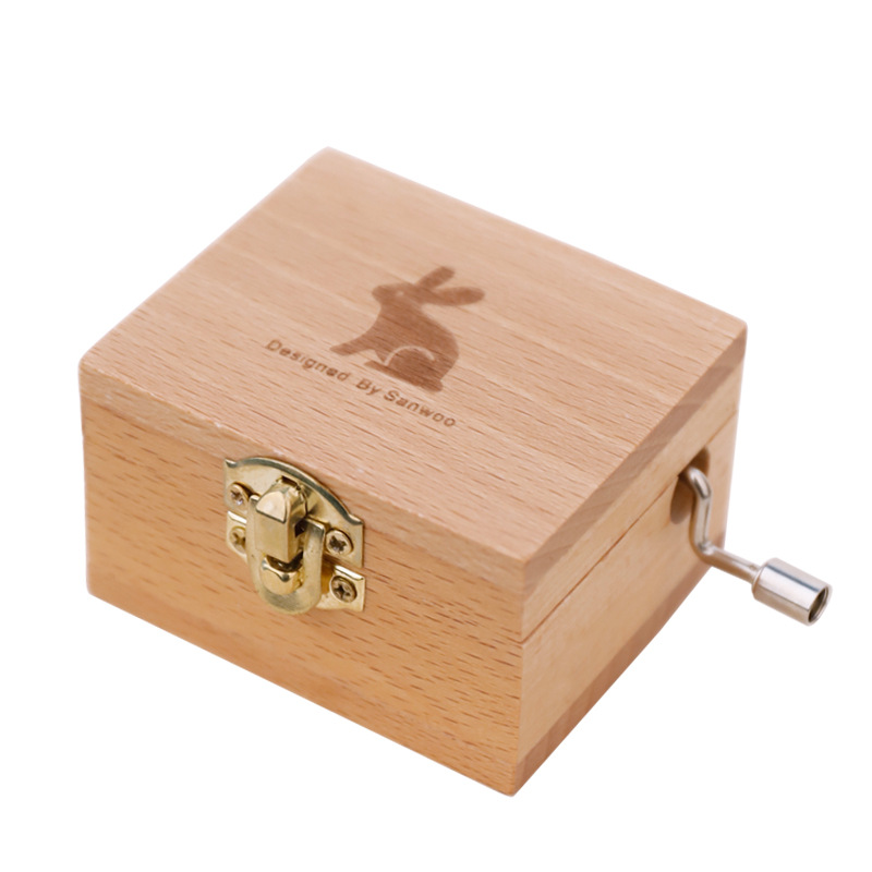 Wood Carving and Color Printing Music Box Cute Animal Music Box Hand Crank Wooden Music Box Children's Birthday Valentine's Day