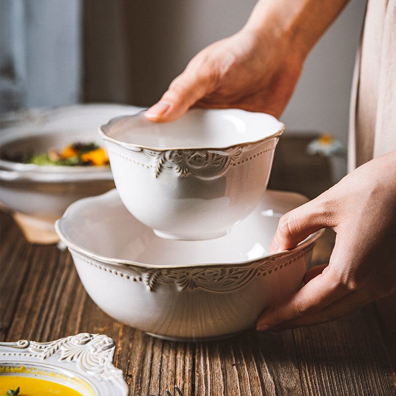 European Style Flat Plate Western Steak Plate Embossed Dinnerware Set Christmas Salad Bowl Pure White Tray Bone China Dinner Set