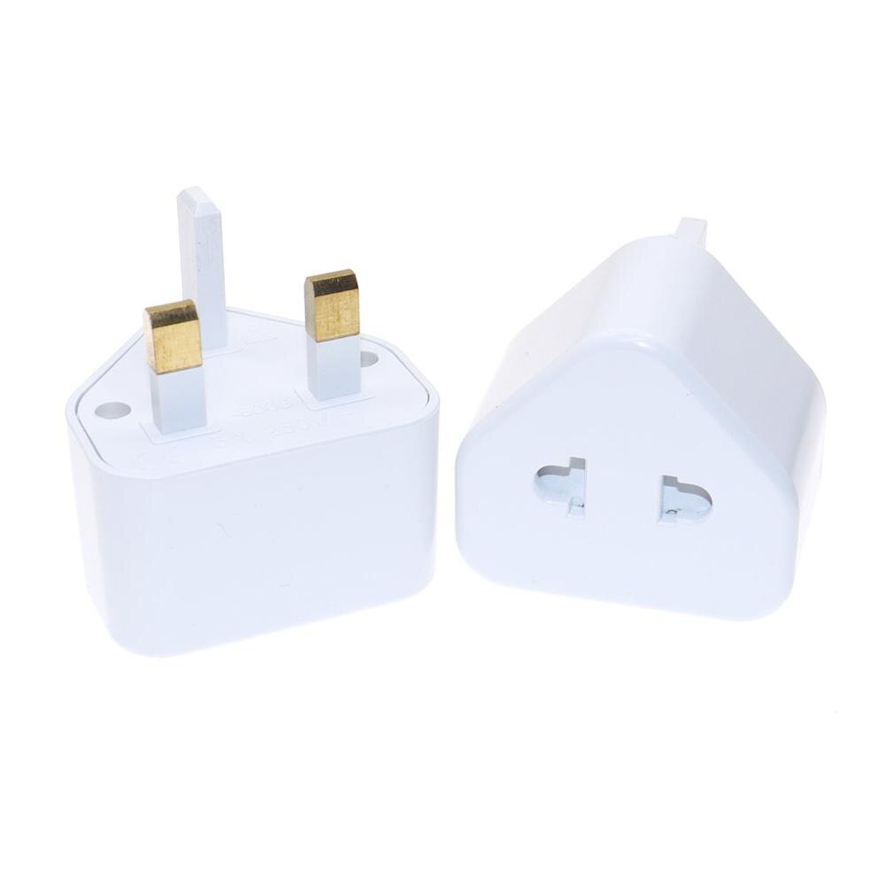 EU US 2 Pin To UK 3 Pin Plug AC Universal Adapter Travel Converter British G Type Standard Input Plug 5A Fuse: White